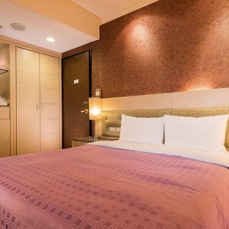 Wonstar Hotel - Songshan ไทเป ภายนอก รูปภาพ