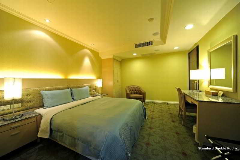 Wonstar Hotel - Songshan ไทเป ภายนอก รูปภาพ
