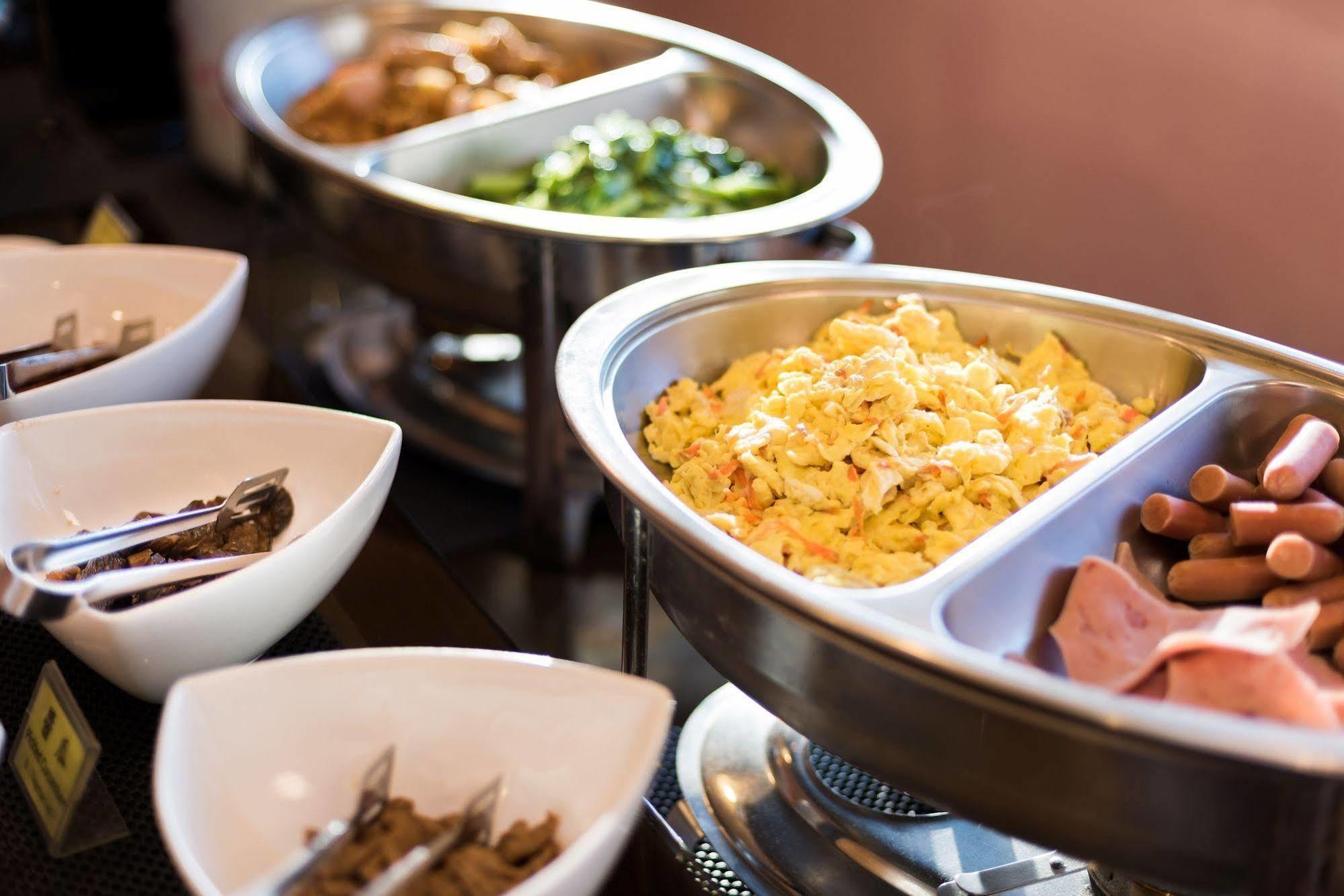 Wonstar Hotel - Songshan ไทเป ภายนอก รูปภาพ