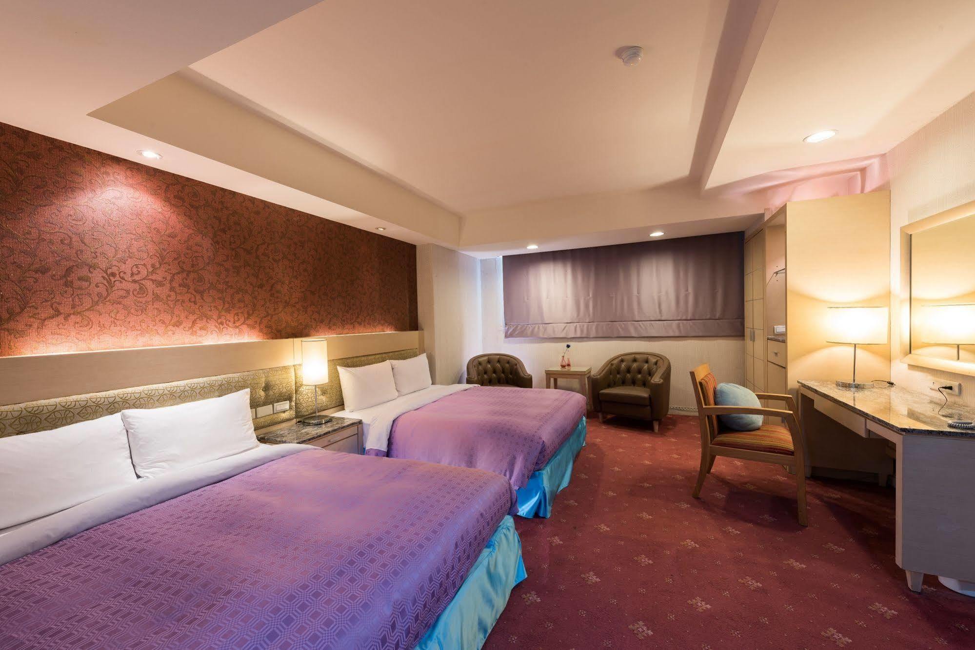 Wonstar Hotel - Songshan ไทเป ภายนอก รูปภาพ