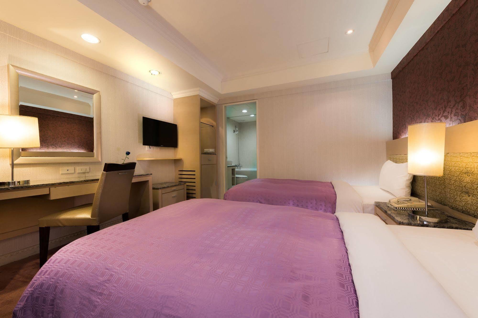 Wonstar Hotel - Songshan ไทเป ภายนอก รูปภาพ