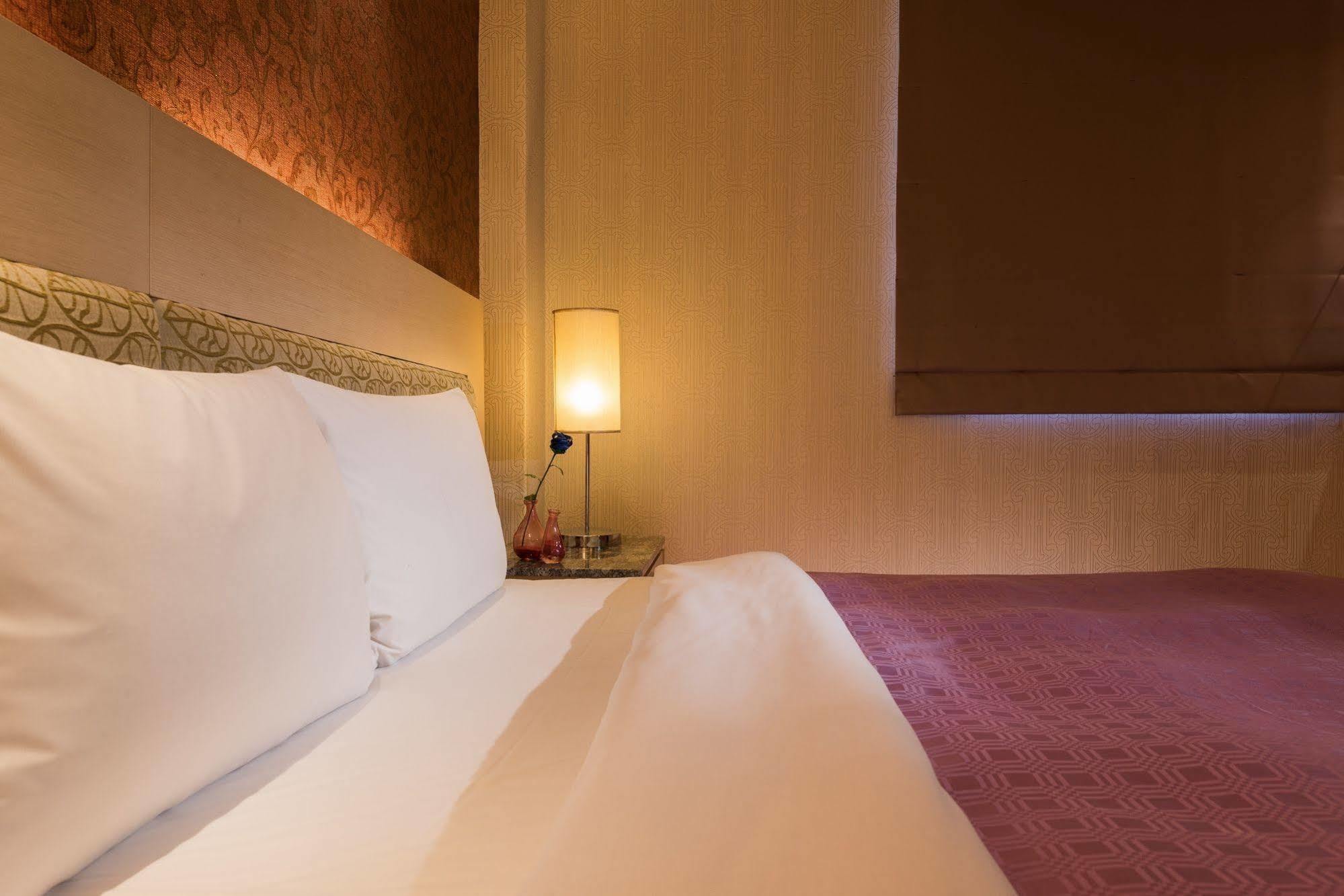 Wonstar Hotel - Songshan ไทเป ภายนอก รูปภาพ